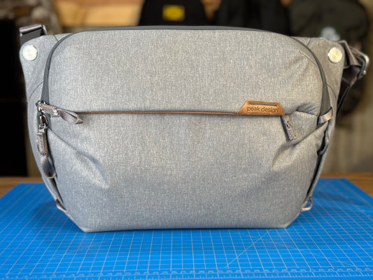 Peak Design Everyday Sling 10L